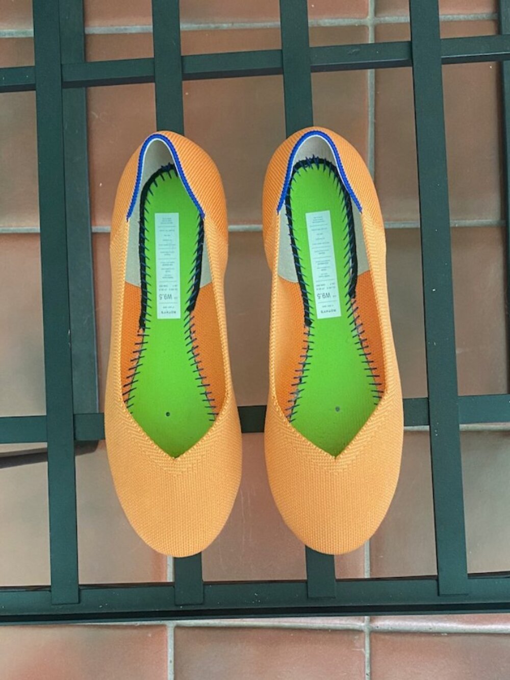Rothy's Flats, Women's Size 9.5, Excellent Used Condition - Picture 2 of 14
